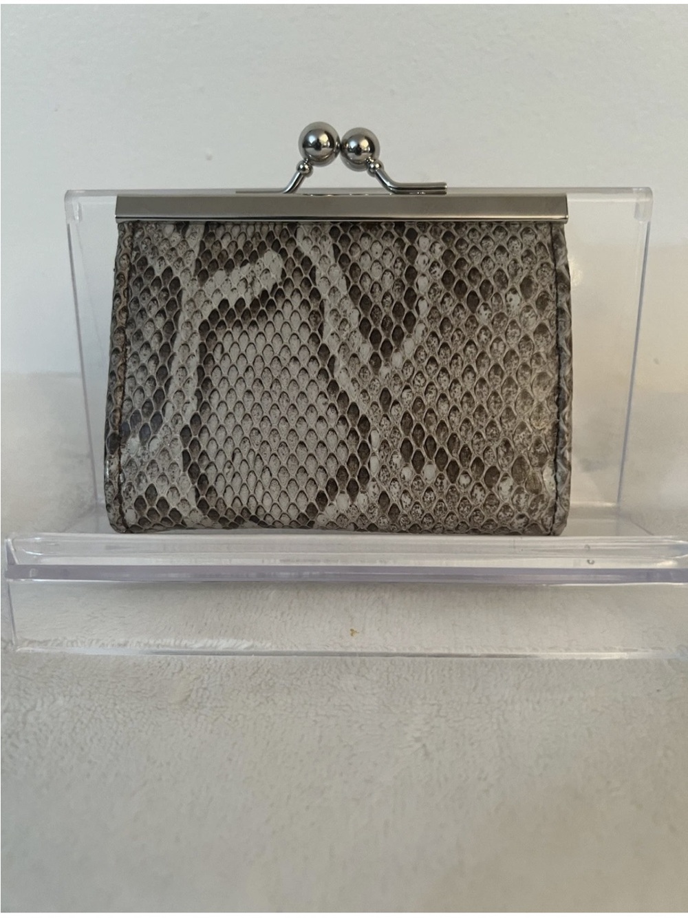 🩷 PYTHON LEATHER COIN PURSED
Silver Hardware🩷